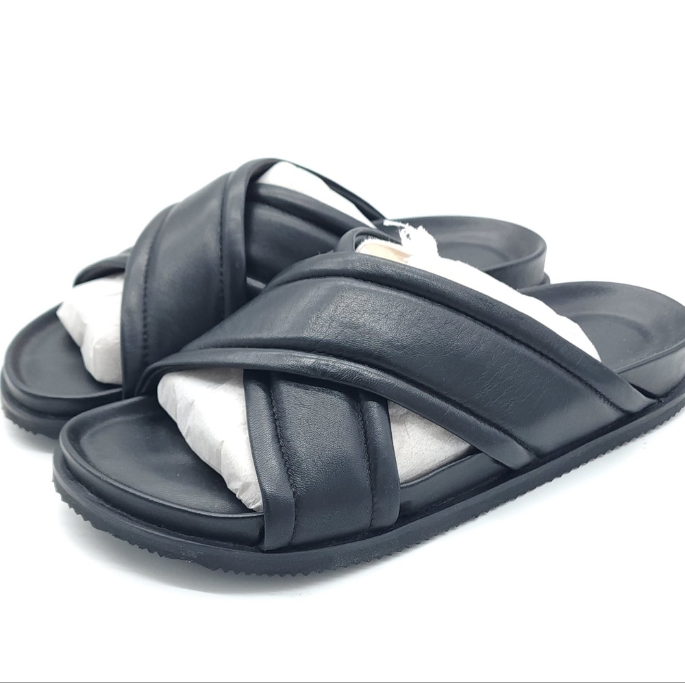 Vince Black Leather Sandals